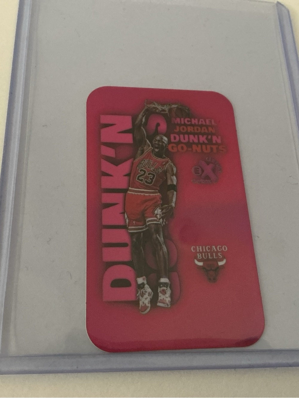1998-99 Skybox EX Michael Jordan Dunk N Go Nuts Mini Holo Refractor Tobacco Card - Picture 4 of 5